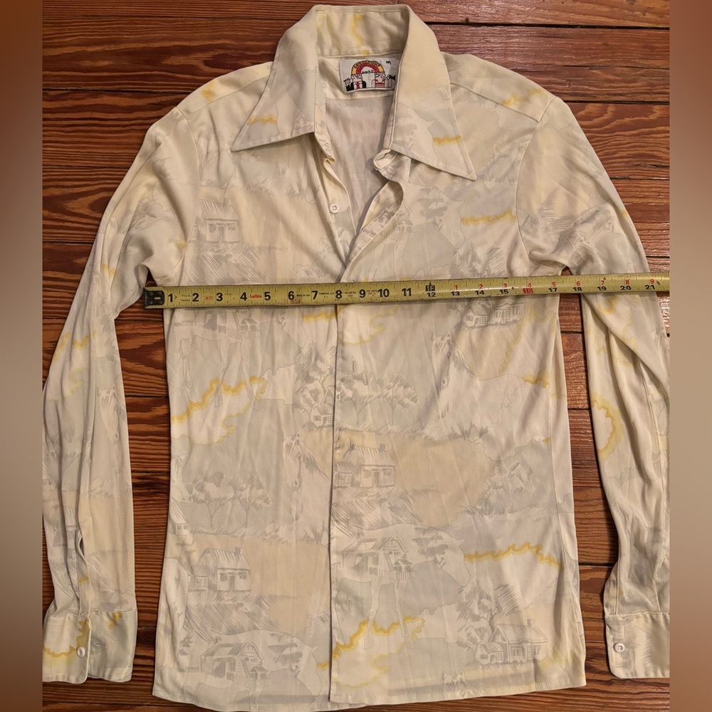 Incredibly cool vintage 70’s polyester button up shirt